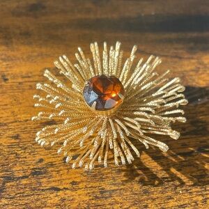 Vintage Sara Cov jewelry brooch pin Sara Coventry